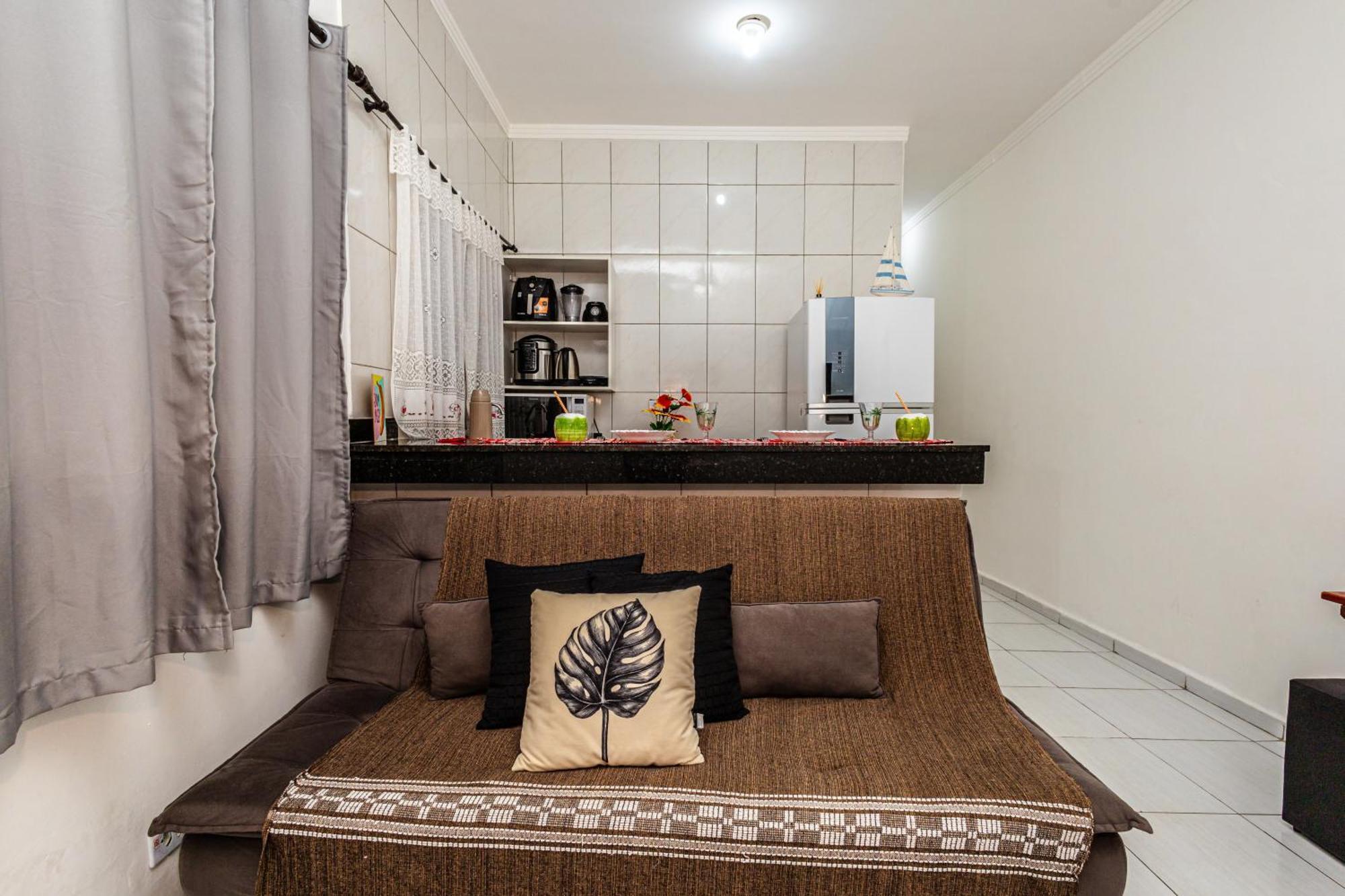 Holiday home Casa Com Ar Condicionado, Churrasqueira, Wi Fi 250mb E Estacionamento Gratis *